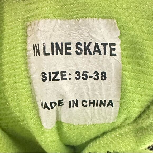 Kids Adjustable Inline Rollerblades, Light Up Wheels, Beginner, size 3-6 youth - Picture 6 of 8